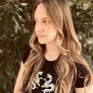 Meet your Posher, Brianna